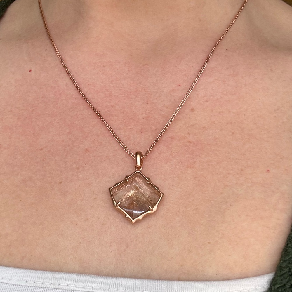 Kendra Scott Arlet Pendant Necklace - Picture 3 of 5